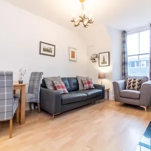 Bright And Cosy Flat At The Heart Of The Old Town Édimbourg