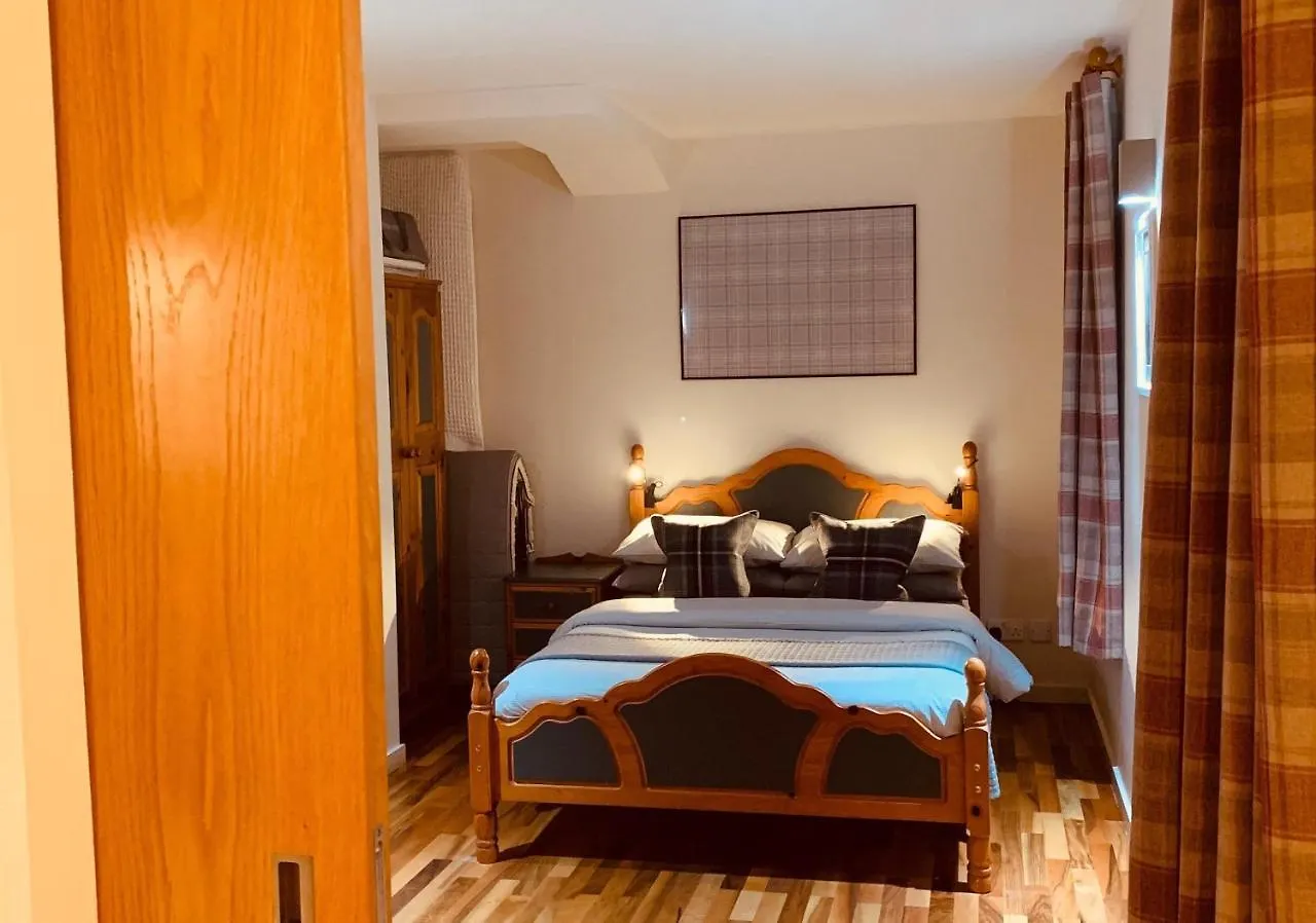 The Cowgatehead Residence Edinburgh 0*,  United Kingdom